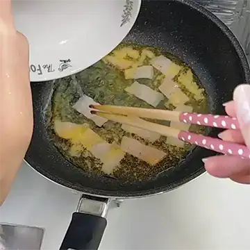 茹で汁も入れる