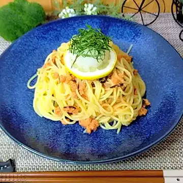 盛り付けたパスタ