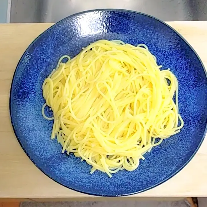 レンジでパスタを茹でる方法 (湯切り不要) アイキャッチ