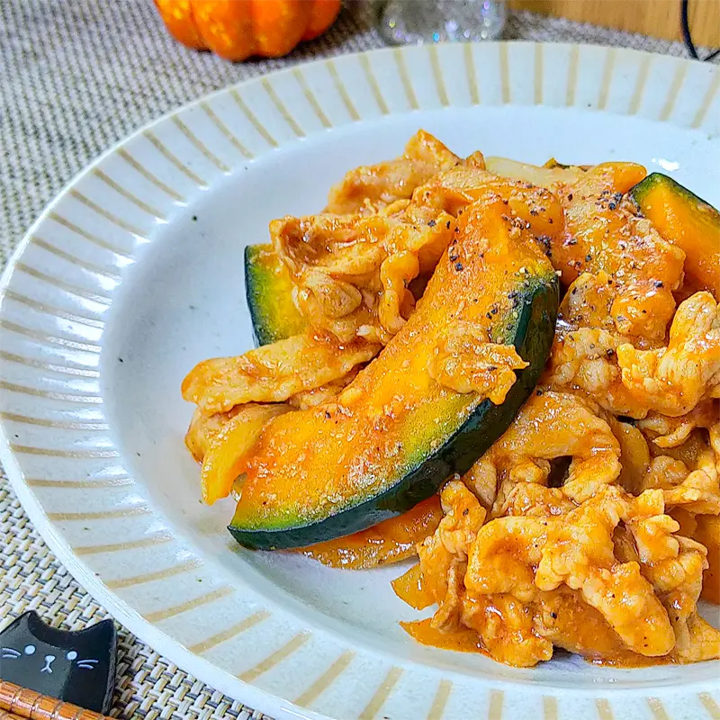 かぼちゃと豚こま肉の洋風炒め アイキャッチ